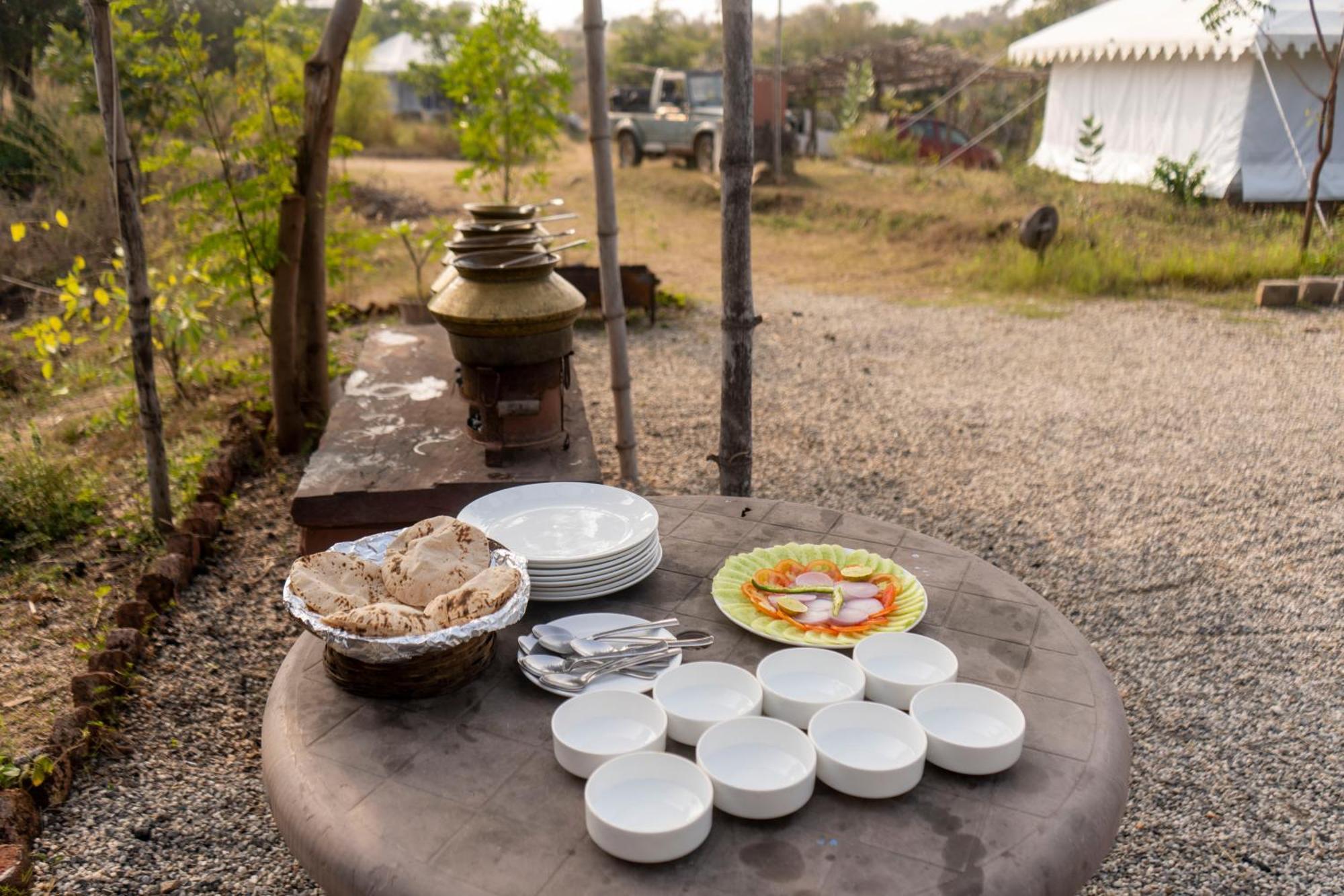 Dera Baghdarrah Nature Retreat Udaipur Extérieur photo