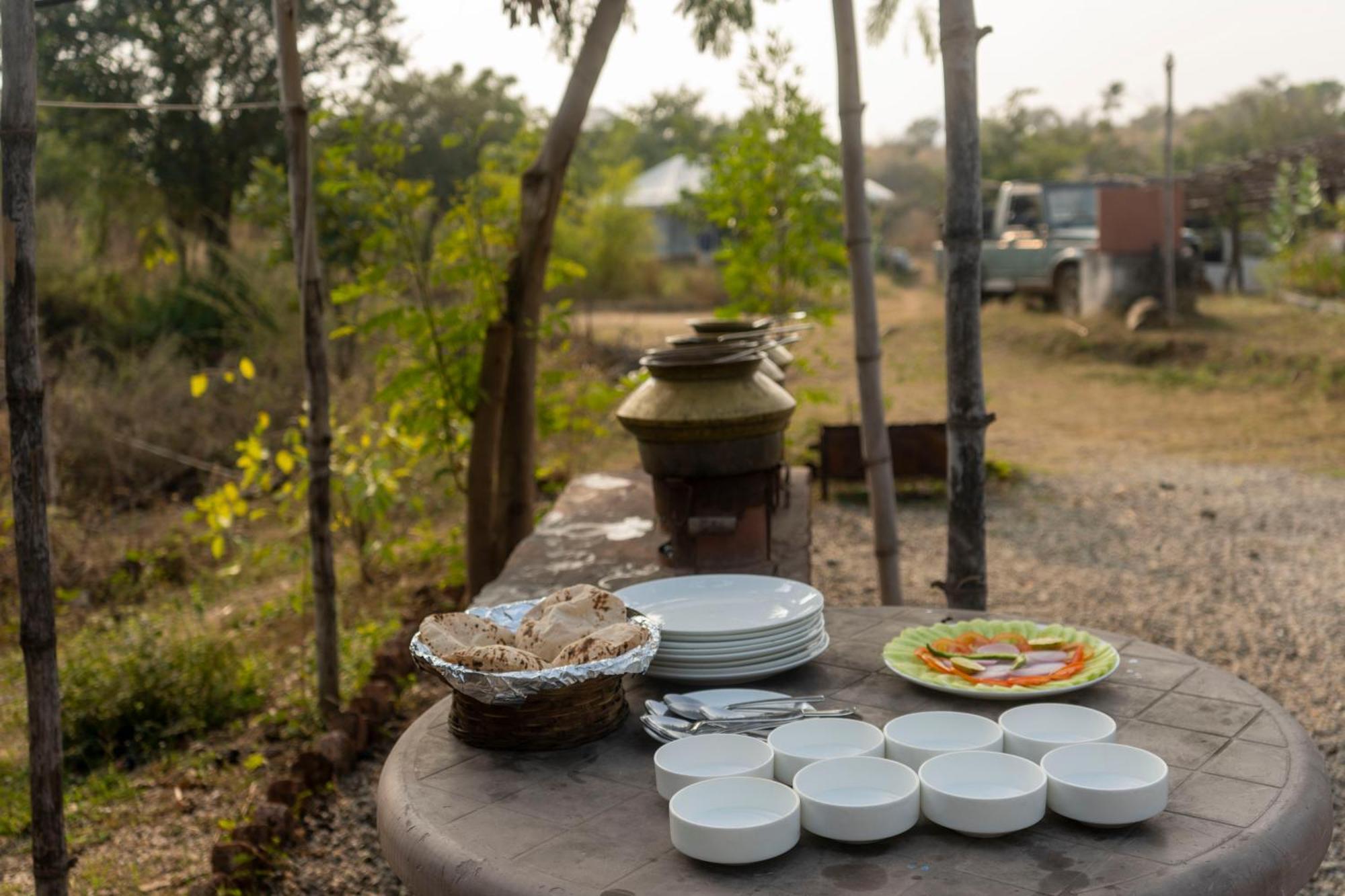 Dera Baghdarrah Nature Retreat Udaipur Extérieur photo